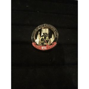 WTC World Trade Center A Decade Of Remembrance 2001-2011 Pin Firefighter